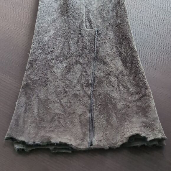 Olive green flare Velvet pants with slits at the back size S urban Outfitters - Picture 5 of 6